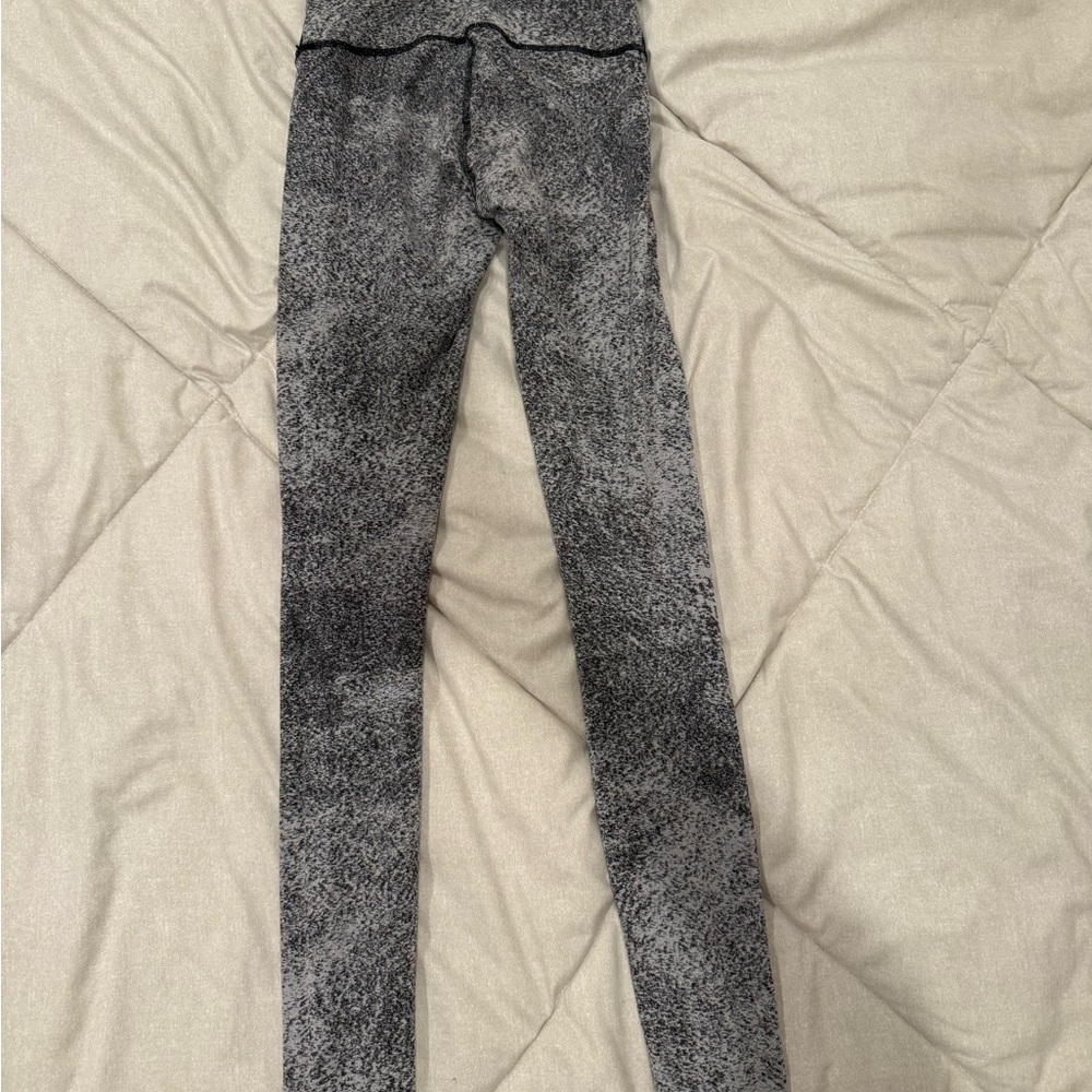 Rare Gray and Black Lululemon Leggings
